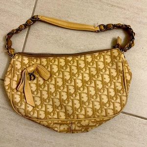 Christian Dior hang bag